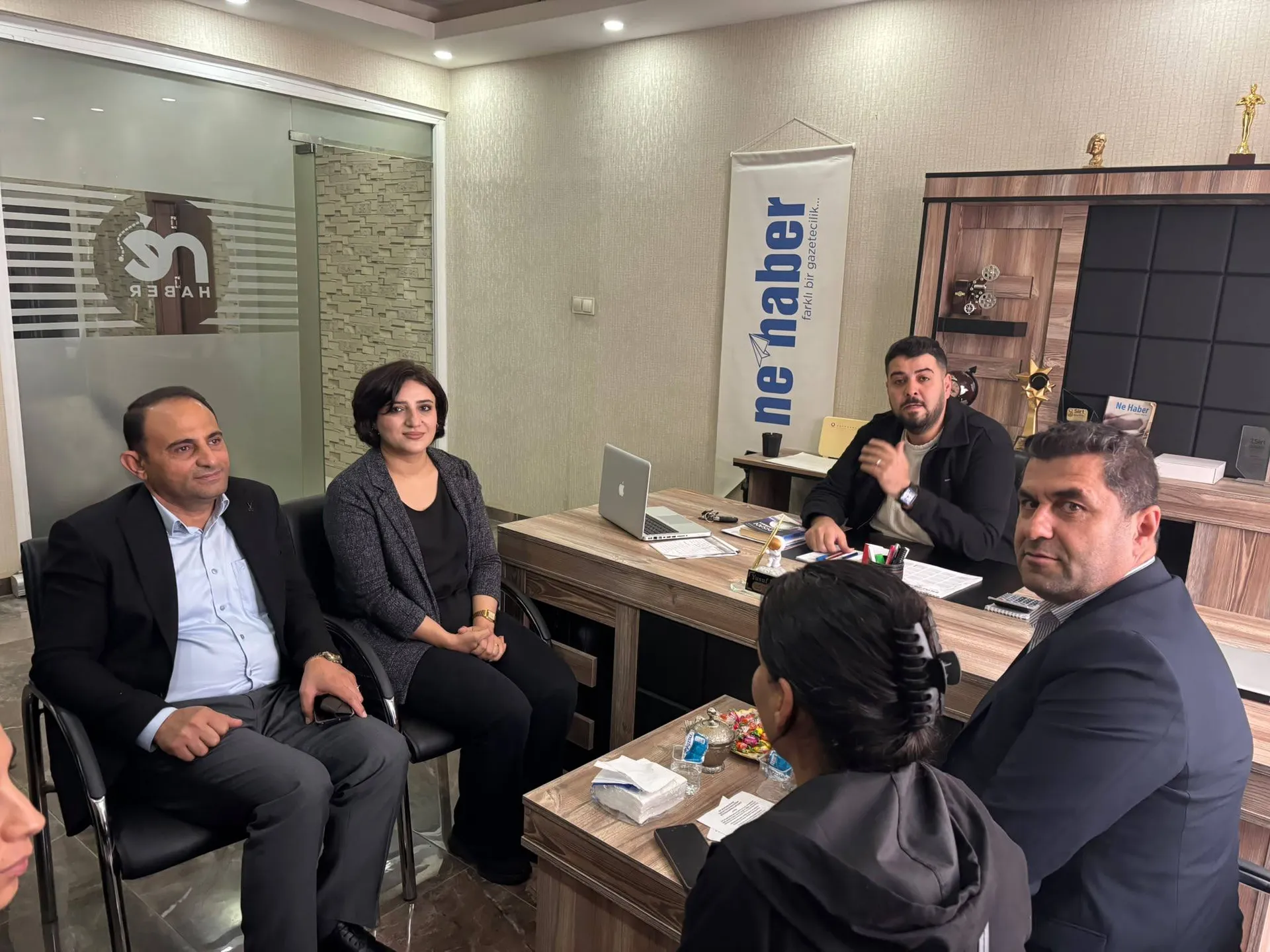 DEM Parti Heyetinden Ne Haber'e Ziyaret