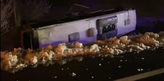 Siirt'ten Marmaris'e Giden Otobüs Devrildi: 15 Yaralı