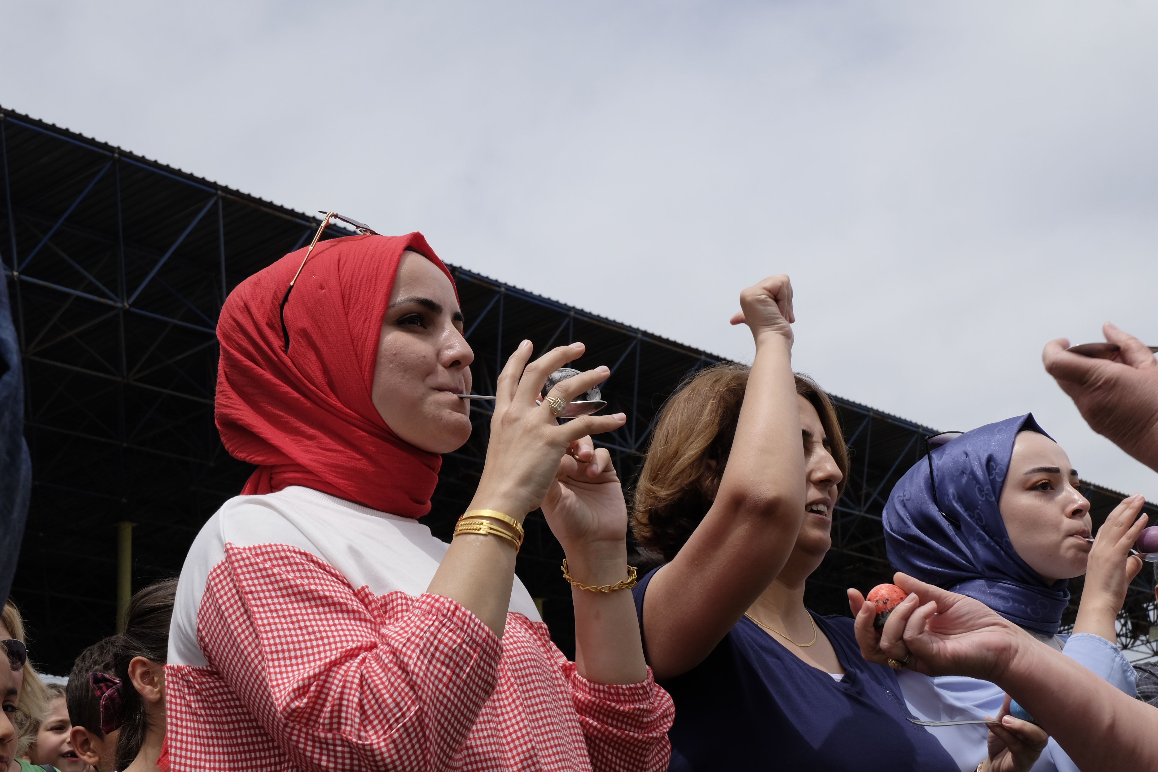 <strong>“Amacımız Geleneklerimizi Yaşatmak ve Sonraki Nesillere Aktarmak”</strong> 2 <strong>“Amacımız Geleneklerimizi Yaşatmak ve Sonraki Nesillere Aktarmak”</strong>