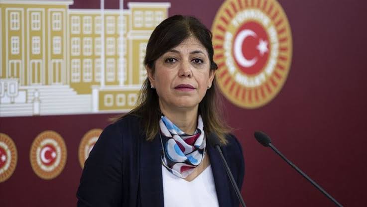 Beştaş'tan Cübbeli Ahmet'e: "HDP düşmanlığı, bu ülkede suçunu örtmek isteyenlerin son sığınağı"
