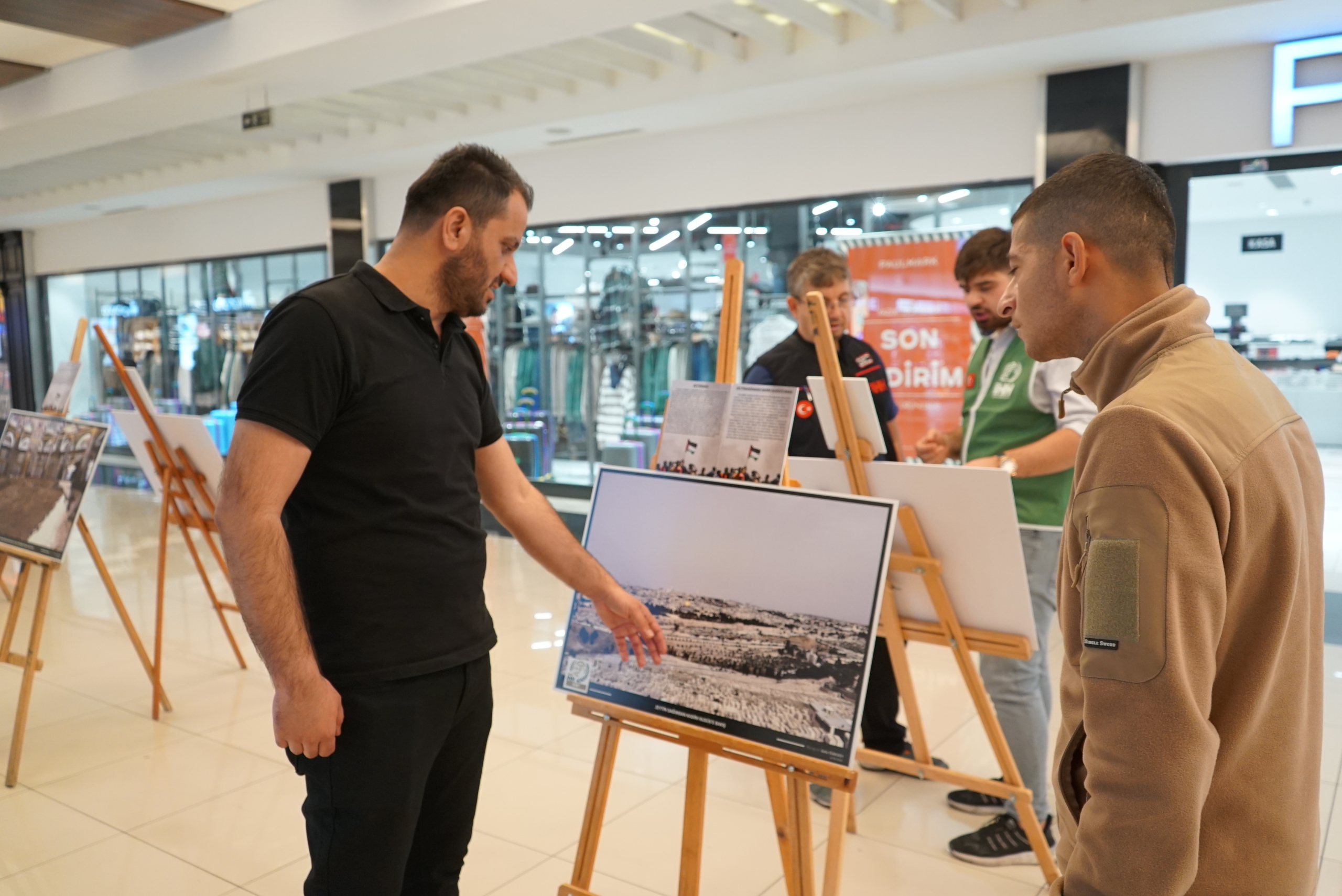 Fotoğraflarla Kudüs Sergisi Açıldı