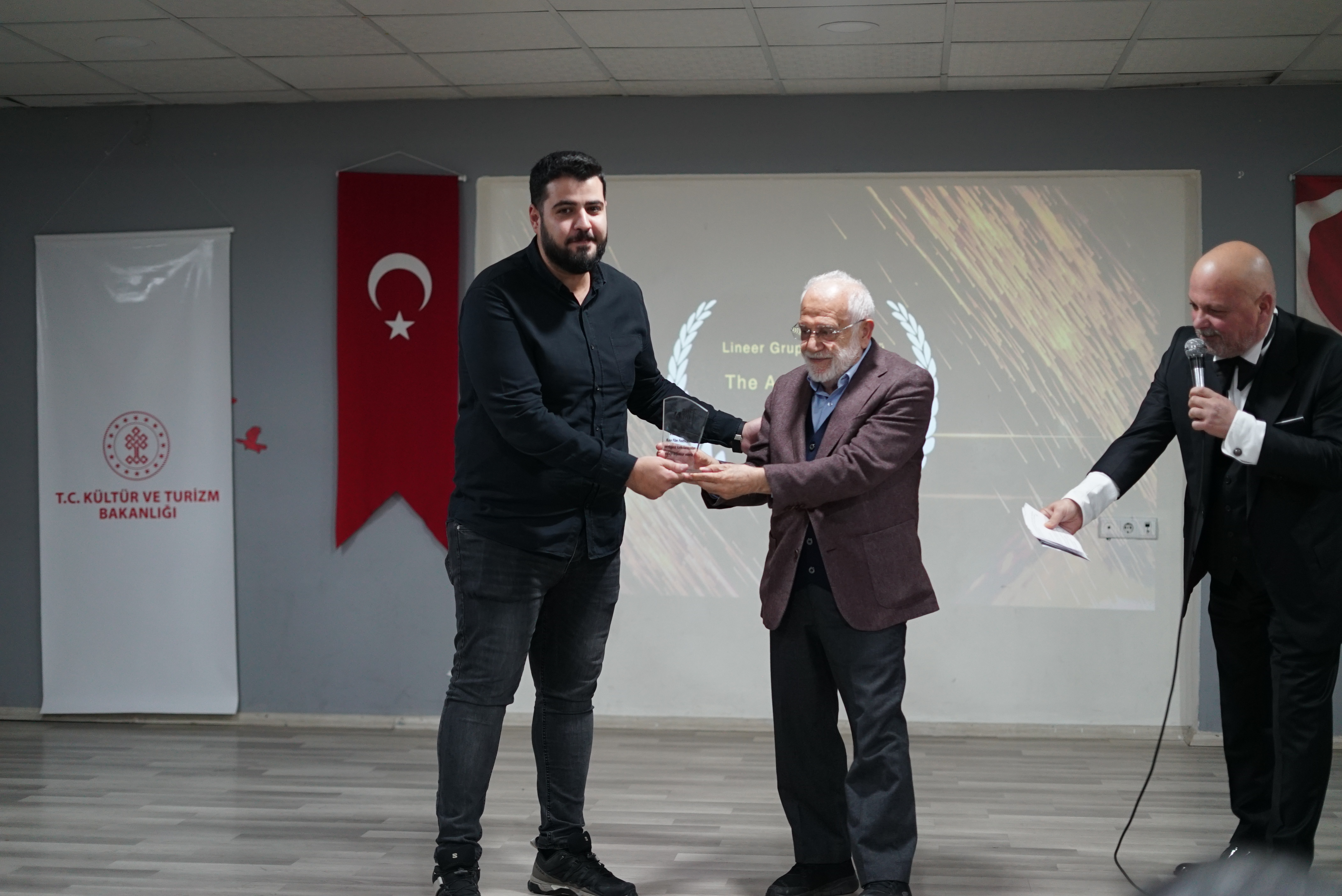 Siirt’te Çekilen Filme Ödül