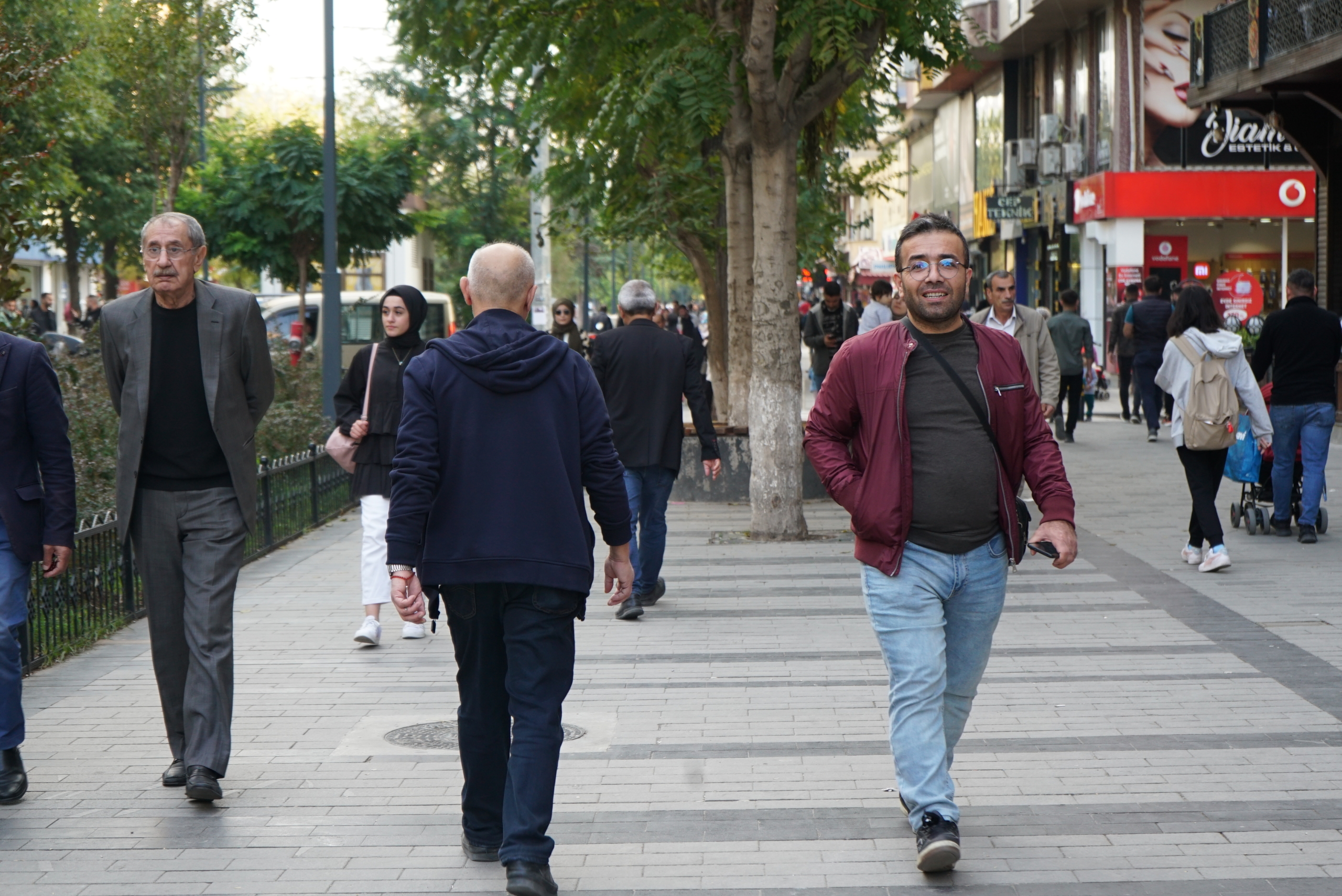 Vali Karşınızda Olsa Ne İsterdiniz?