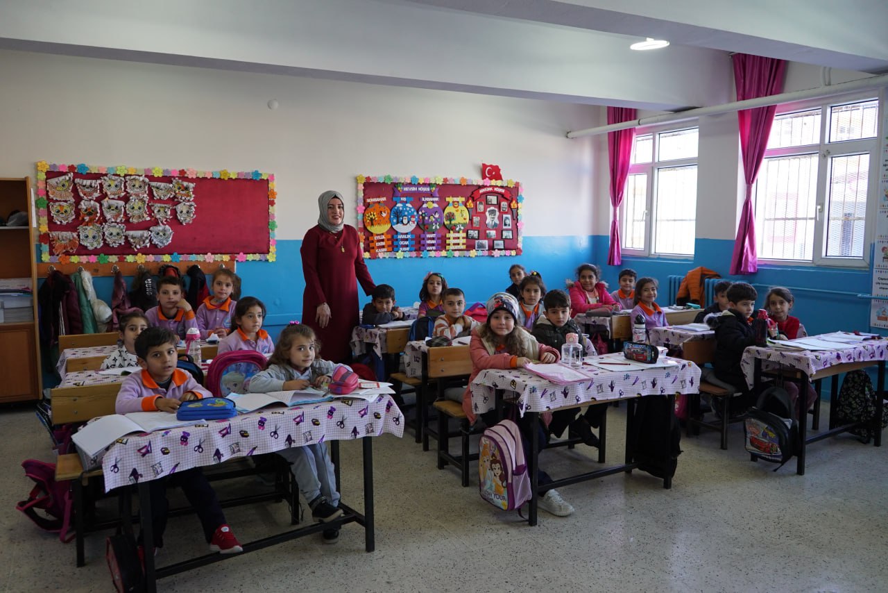 24 Kasım Öğretmenler Günü Kutlu Olsun
