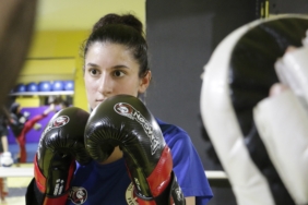 Diyarbakır’da Kadın Kick Boksçular Dünya Kupası'na Hazırlanıyor