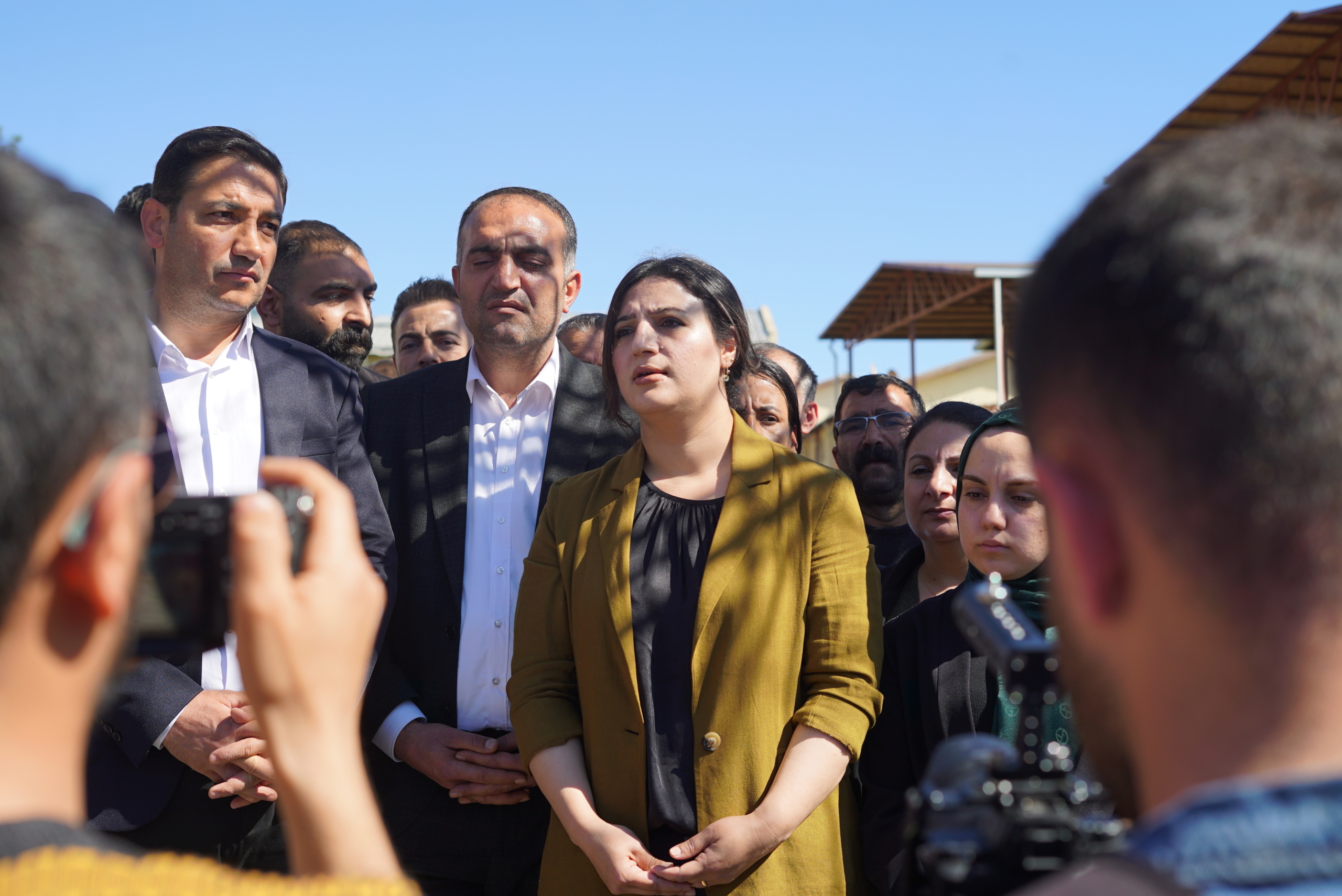 Siirt Vekilinin Adliyeye Girişi Engellendi