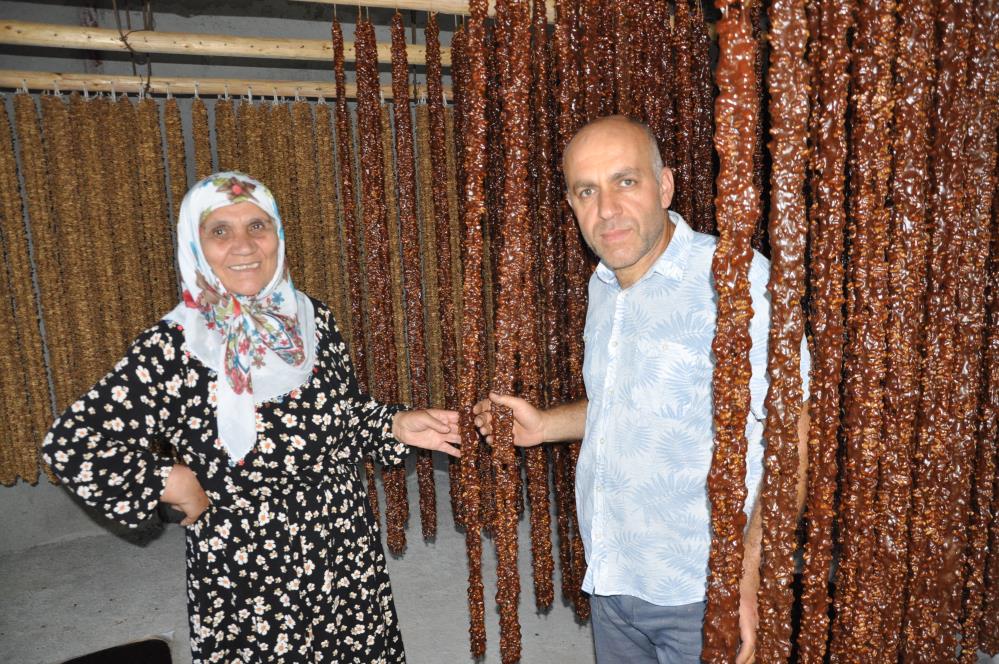 Mesaisi Başlayan Cevizli Sucuk Ailelerin Geçim Kaynağı Oluyor