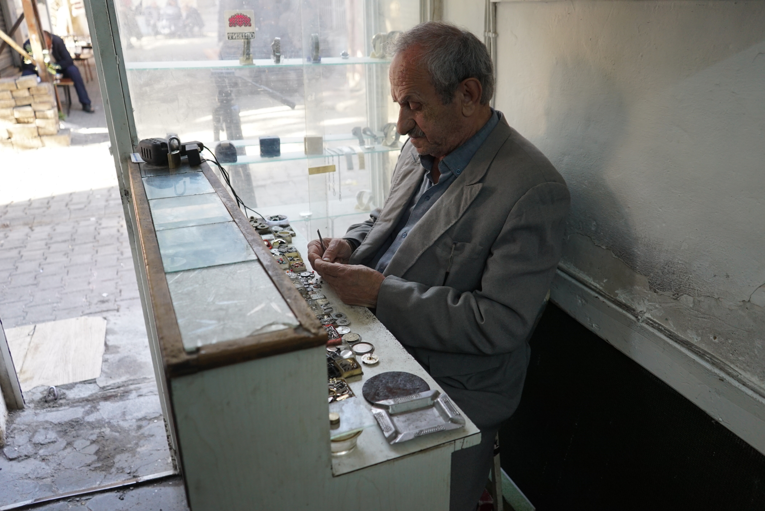 50 Yıldır Akrebi Yelkovanın Peşinden Koşturuyor