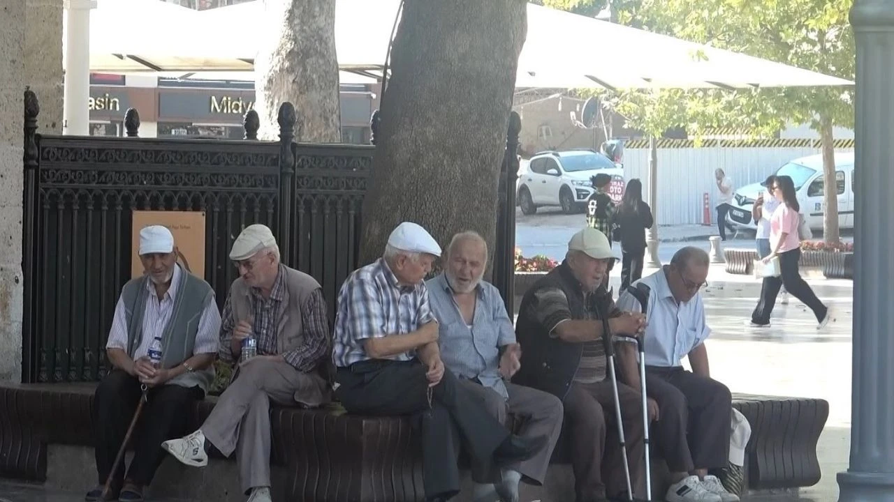 SSK ve Bağ-Kur Emeklileri Ne Kadar Zam Alacak?