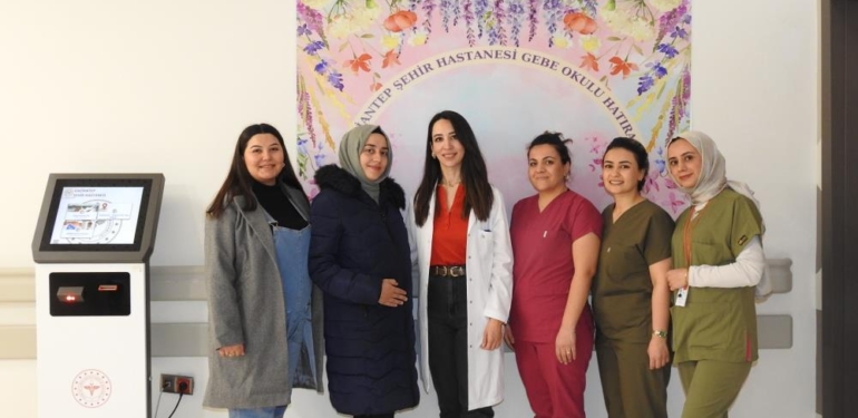 Anne Adayları Gebe Okulu ile Anneliğe Bilinçli Adım Atıyor