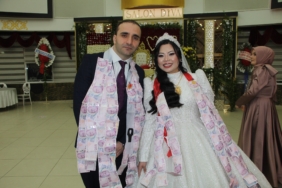 AVUSTRALYA'DAN BATMAN'A GELİN BATMAN'A GELİN GELEN VİETNAMLI HOAN, MÜSLÜMAN OLUP, ADINI HİLAL OLARAK DEĞİŞTİRDİ