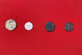 CUMHURİYET DÖNEMİ İLK PARALARINDAN OSMANLICA YAZILI SİKKE AMİDA HÖYÜK KAZISINDA ÇIKARILDI AMİDA HÖYÜK 2024 KAZILARI TAMAMLANDI, ORTAYA ÇIKARTILAN ESERLER SERGİLENDİ