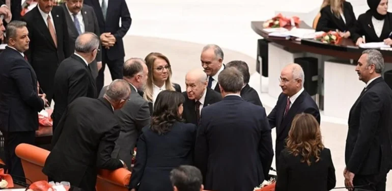 DEM Parti Eş Başkanı Bakırhan: Bahçeli’yi Görünce Şaşırdım