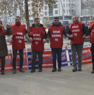 Batman Belediyesi İşçilerinin Direnişi 5. Gününde: "Ellerinizi Emekçilerden Çekin!"