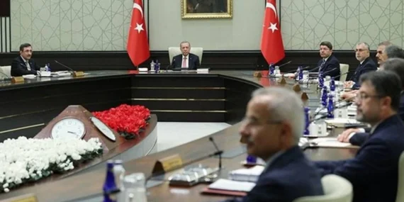 Kabinede 5 Bakan Değişecek İddiası