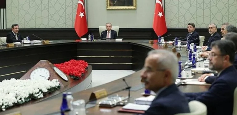 Kabinede 5 Bakan Değişecek İddiası