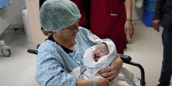 Yılın İlk Bebekleri Dünyaya Geldi