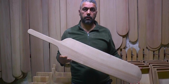 Babasından Öğrendiği Kürek Yapımında İhracatçı Oldu