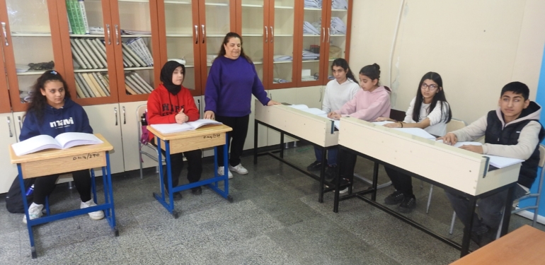 Görme Engelli Öğretmen Çift, Öğrencileri Geleceğe Hazırlıyor