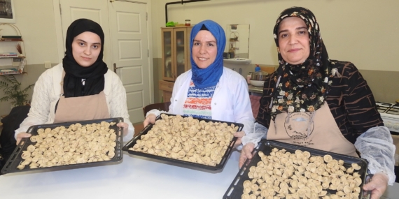 Kurduğu Mantı İşletmesinde İşitme Engelli Kadınları İstihdam Ediyor