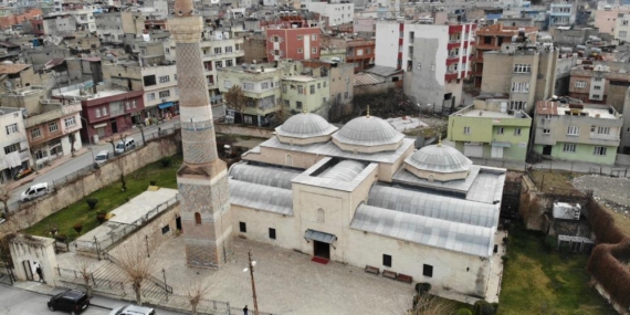 Siirt’te 9 Asırlık Cami Yıllara Meydan Okuyor