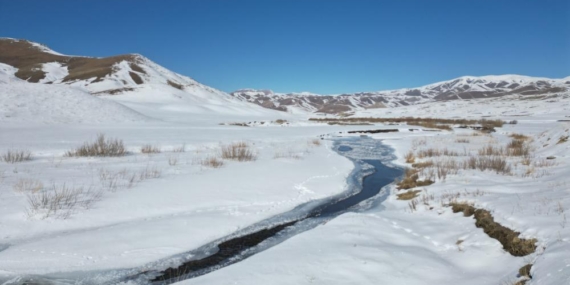 Şırnak’ta Buz Tutan Menderesler Havadan Görüntülendi