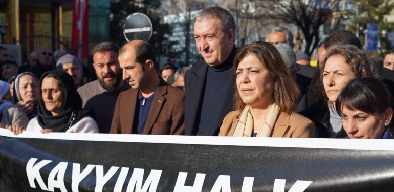 Bakırhan: “Bir Taraftan Kayyum, Bir Taraftan Müzakere Olmaz”