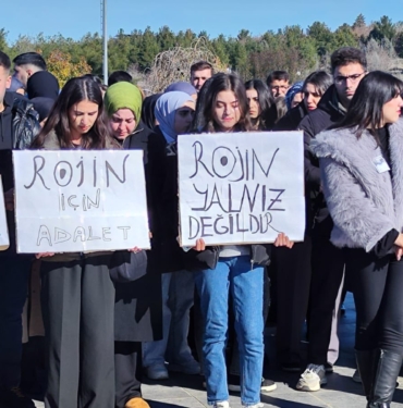 Dicle Üniversitesi'nde Rojin Kabaiş İçin Açıklama: “Bu Cinayet Karanlıkta Kalamaz”
