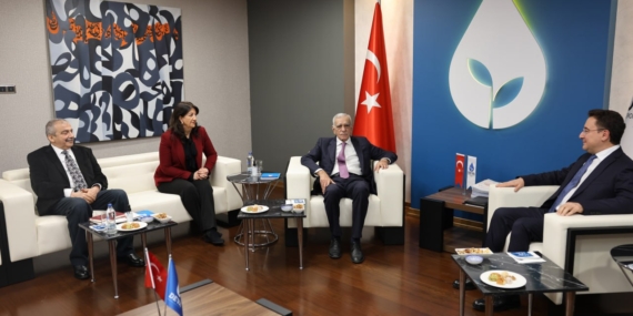 DEM Parti İmralı Heyeti CHP, DEVA Partisi ve Yeniden Refah Partisi ile Görüştü