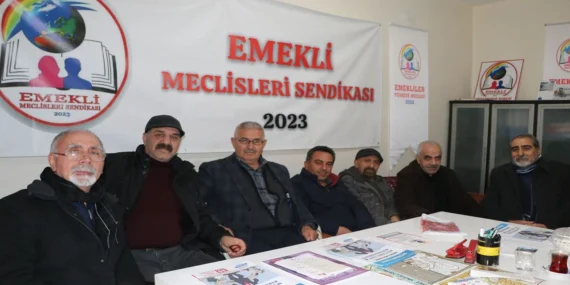Diyarbakır’daki Emekliler Öfkeli: “İktidar Bizi Ölüme Terk Etti”