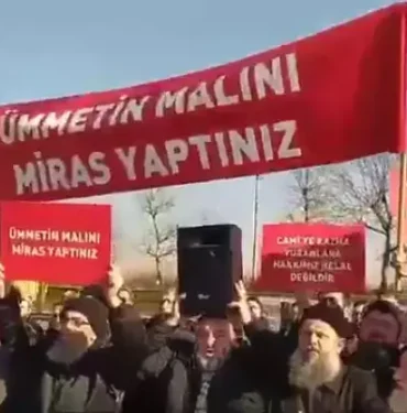 menzil-cemaati-ndeki-kavga-sokaga-tasti-ummetin-18277697_2868_m