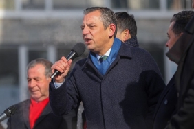 ozgur-ozel-chp-nin-kalesi-damal-da-halkla-bulusmadan-ayrildi-7139