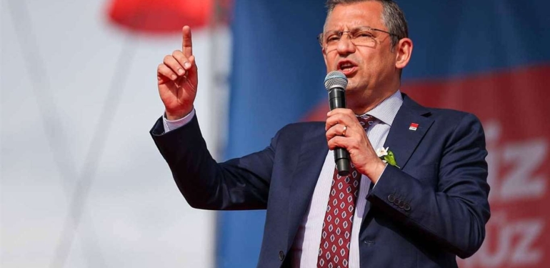 Özel’den Erdoğan’a: Onu Tarihte Görülmemiş Şekilde Perişan Edeceğim