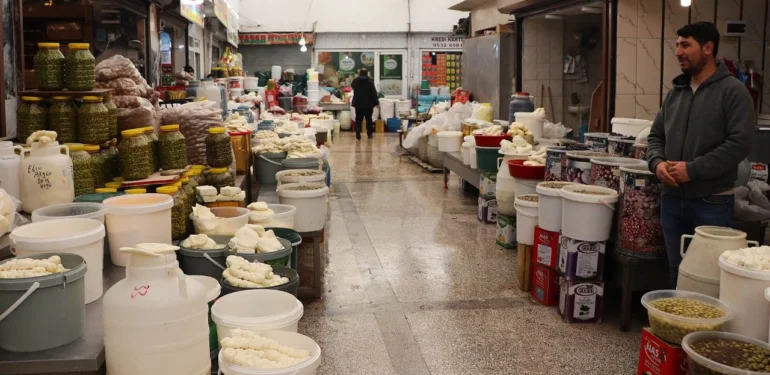 Diyarbakır’da Kriz Kapıda! Peynirciler Kepenk Kapatabilir