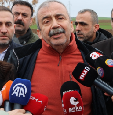 DEM PARTİ İMRALI HEYETİ AÇIKLAMA YAPTI demirtaş