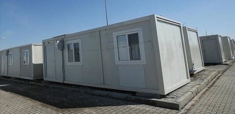 Cumhurbaşkanlığı Raporu: Depremlerin Üzerinden 2 Yıl Geçti Ama 650 Bin Kişi Konteynerde Yaşamaya Devam Ediyor