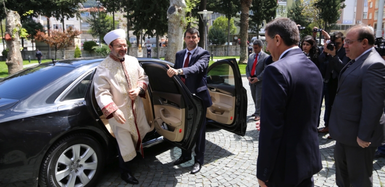 Tasarruf Tedbirleri De Durduramadı: Yurtdışı Gezilerine 4,6 Milyar TL Harcama