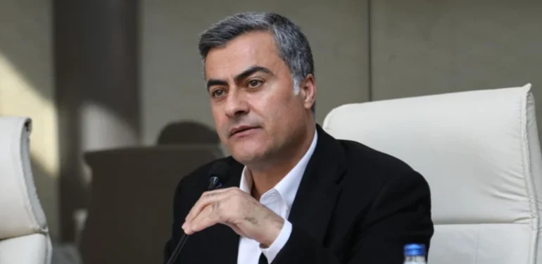 Van Büyükşehir Belediyesine Kayyum Atandı