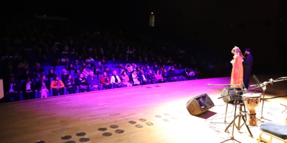 Dünya Anadil Günü’nde Konser ve Şiir Dinletisi