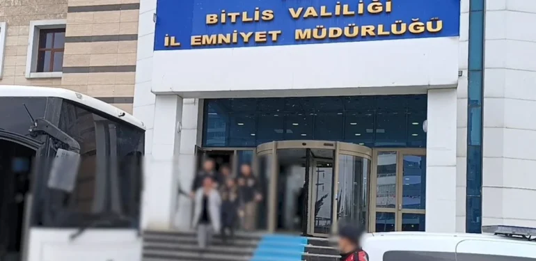 Güneydoğuda Sahte Polis Çetesi Çökertildi