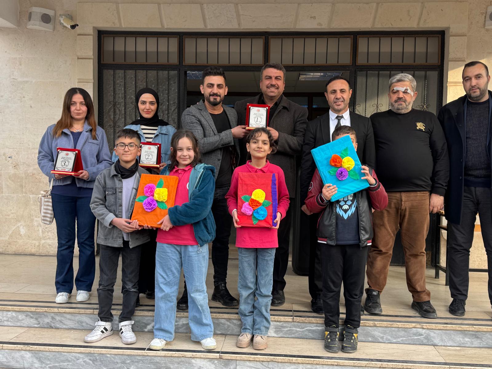 Veliler Öğrencilerle Sınava Girdi