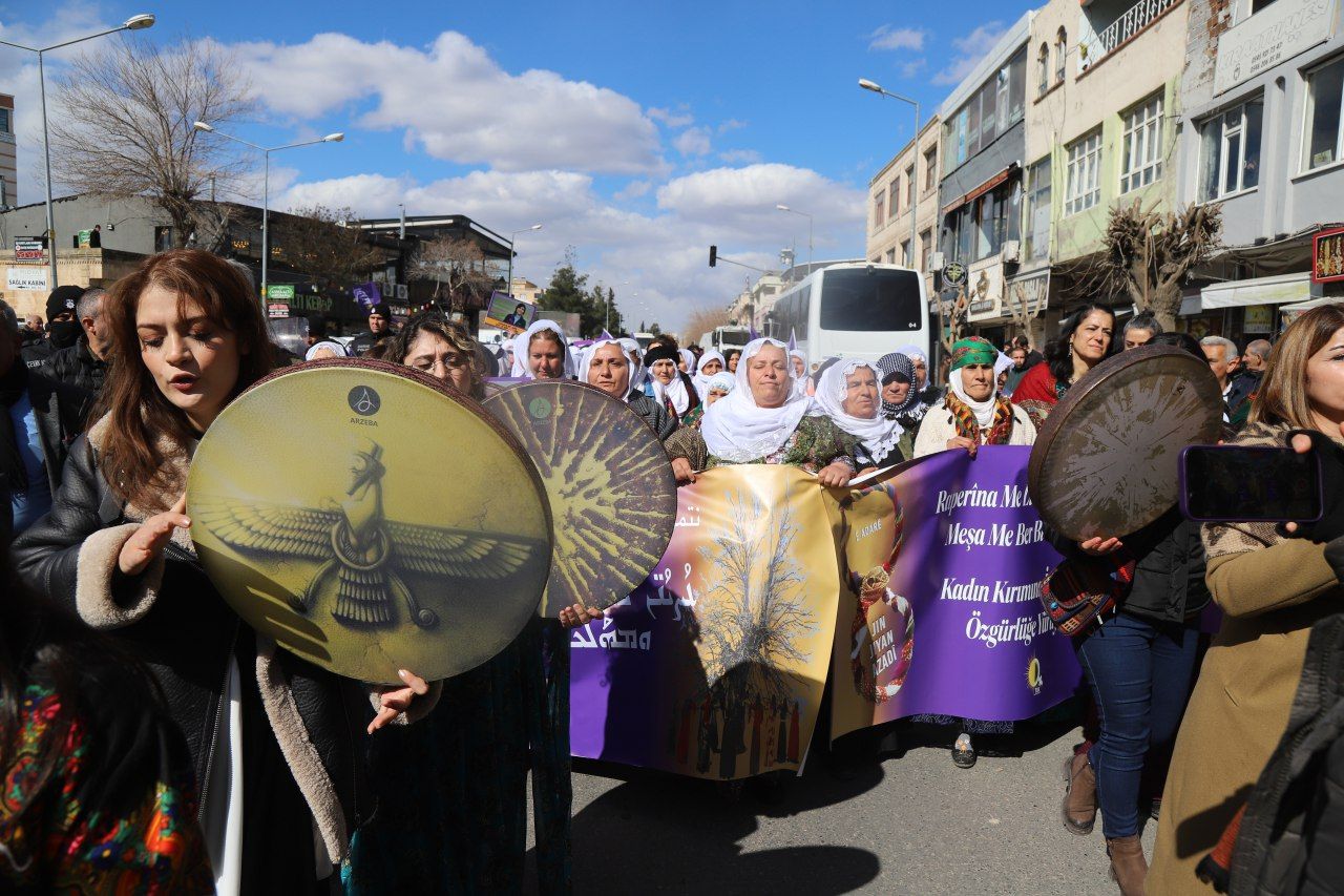 Kadınlar 8 Mart Startını Midyat'tan Verdi 1 Kadınlar 8 Mart Startını Midyat'tan Verdi