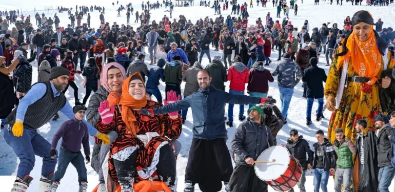Dünyanın En Sıcak Kayak Merkezi: Diyarbakır’dan 7’den 70’e Akın Var