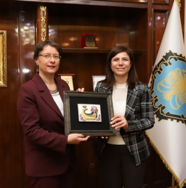 Fransa Büyükelçisi Dumont'tan Büyükşehir Belediyesine Ziyaret