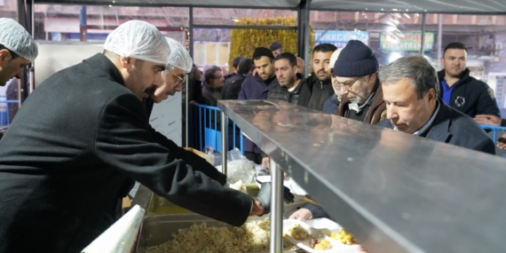 Eş Başkanlar Halkla Birlikte Oruçlarını Açtı