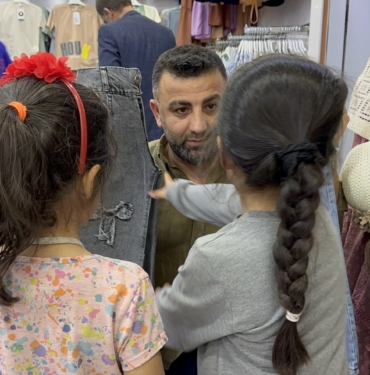 GÖNÜLLÜ ÖĞRETMENLER 800 DEPREMZEDE VE YETİM ÇOCUĞA BAYRAM SEVİNCİ YAŞATTI