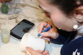 Kadınlar Günün Yorgunluğunu Sanat Atölyesinde Atıyor