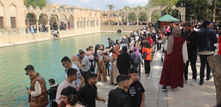 Balıklıgöl’de Bayram Yoğunluğu