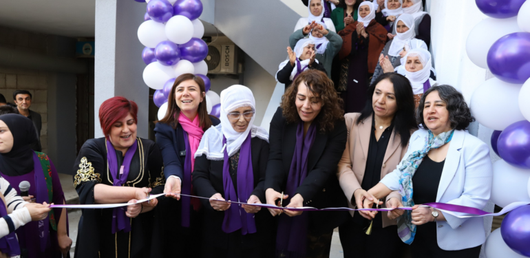 Eş Başkan Bucak: Kadın Yaşam Merkezi Dayanışmanın Büyüdüğü Yer Olacak