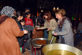 "Yerinde Çözüm" Stantlarında Talep ve Öneriler Dinlendi